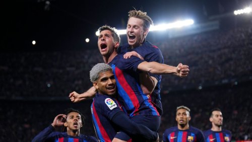 Schlüsselsieg über Real Madrid im Titelkampf: Barcelona dreht durch