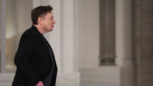 Musk kündigt an, weniger Geld für politische Zwecke auszugeben 