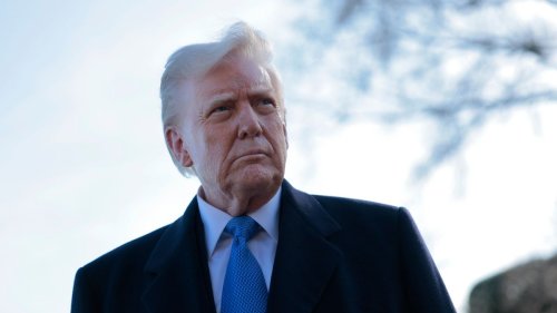 Trump widerruft Sicherheitsfreigaben für Biden, Harris und Clinton 