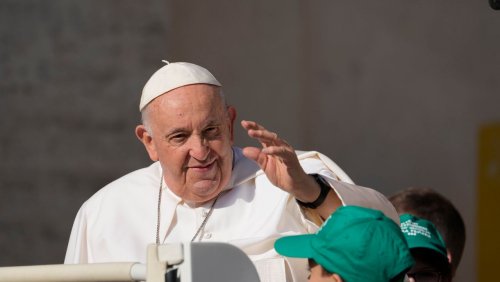 Unter Vollnarkose: Papst Franziskus muss sich dringender Operation unterziehen