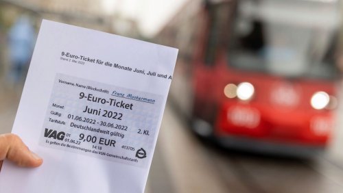Teil des Entlastungspakets: Bahn will Verkauf des Neun-Euro-Tickets am 23. Mai starten