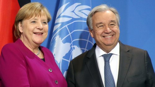 Bericht über Jobangebot für Merkel: Guterres will Ex-Kanzlerin offenbar für Uno einspannen