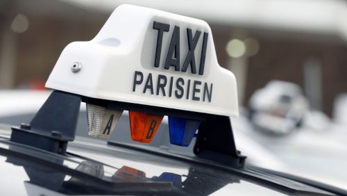 Paris Fashion Week: Männer überfallen Taxi im Stau – Beute im Wert von drei Millionen Euro