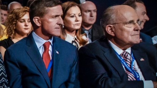Universität von Rhode Island: Rudy Giuliani und Michael Flynn verlieren Ehrendoktorwürde