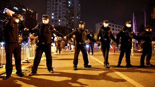 Einsätze in Peking und Shanghai: Großaufgebot der Polizei schreckt Demonstranten in China offenbar ab