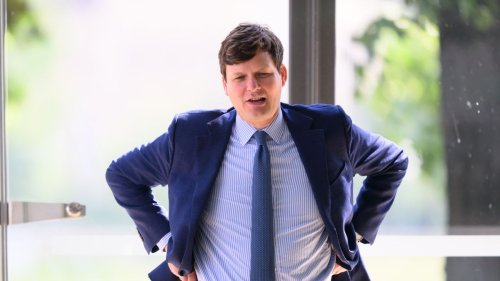 Landtag hebt Immunität von Kultusminister Clemens auf 