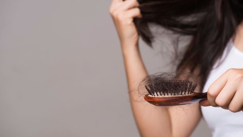 Long-Covid: Auch Haarausfall und Libidoverlust können auf Corona folgen