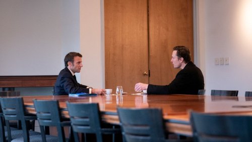 Kampf gegen verbotene Inhalte: Macron ringt Twitter-Chef Musk ein Versprechen ab