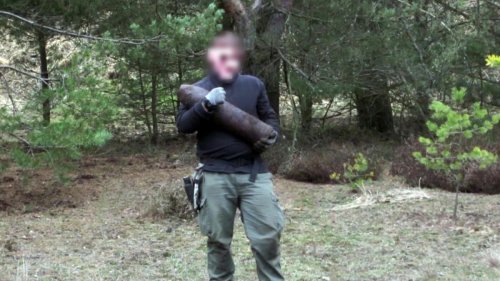 Das Geschäft mit explosiven Kriegsresten 