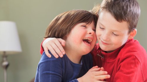 Leben mit Downsyndrom: »Nach dem Kuss wischten sich beide mit der Hand über den Mund, und auch das war okay«