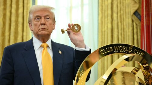   
  »Donald Trump begeht eine Todsünde: Er stellt seinen Luxus aus« 