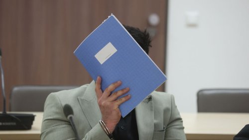 Raser zu lebenslanger Haft verurteilt 