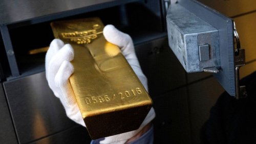 Neuer Rekordpreis: Warum Gold viele Anleger anzieht – und was Sie beim Kauf beachten sollten