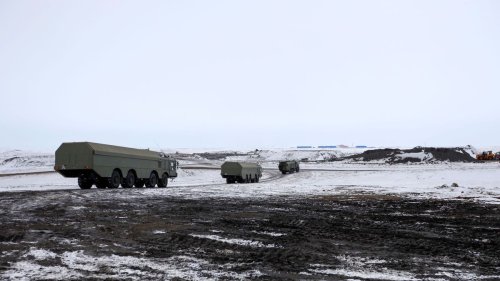 Putin will mehr Soldaten in der Arktis stationieren 