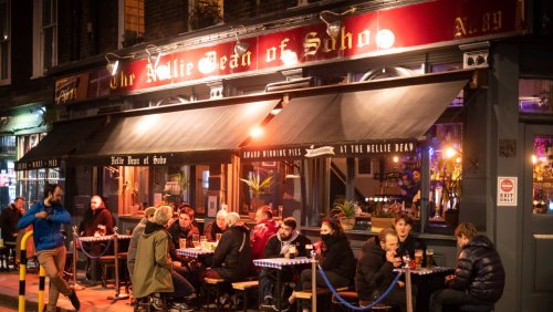 »Noch jede Menge Bier da«: 60 Gäste in nordenglischem Pub zwei Tage lang eingeschneit