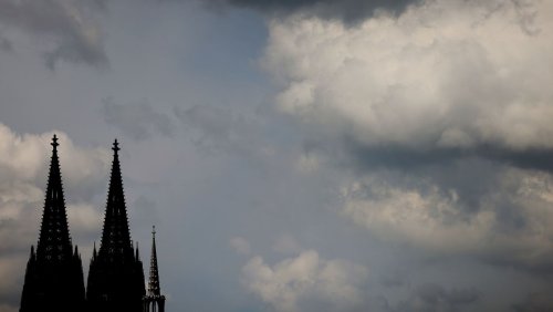 Missbrauch in der katholischen Kirche: Aufarbeitungskommission im Erzbistum Köln legt Arbeit vorerst nieder