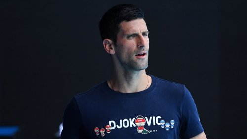 Aufregung um Tennisstar: Wie Djoković seine Coronatests und Falschangaben im Einreiseformular erklärt