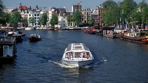 Umweltzone für Boote in Amsterdam, wirksame Prävention gegen häusliche Gewalt