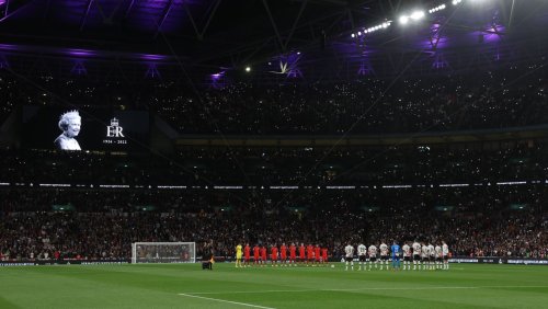 Wembley vor Fußballklassiker gegen Deutschland: Eine Schweigeminute und »God Save the King«