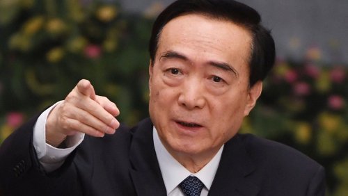 Pekings Vordenker der Internierungslager: »Wenn er ein paar Schritte gelaufen ist, schießt ihn tot«