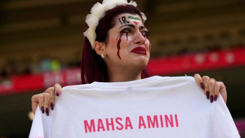 Übergriffe auf iranische WM-Fans: Reicht der Einfluss Teherans bis nach Katar?