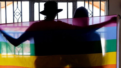 Homosexuellenfeindlichkeit: Ampelabgeordnete machen Druck auf Bundesregierung wegen Ugandas Anti-LGBTQ-Gesetz