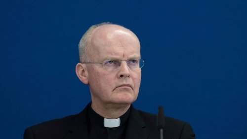 Fall Franz Hengsbach: Essener Bischof räumt Fehler im Umgang mit Missbrauchsvorwürfen ein