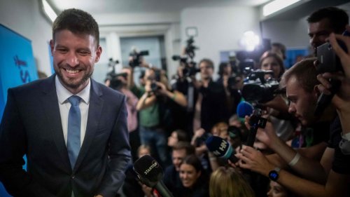Erste Prognosen: Liberale Partei Fortschrittliche Slowakei siegt bei Parlamentswahl
