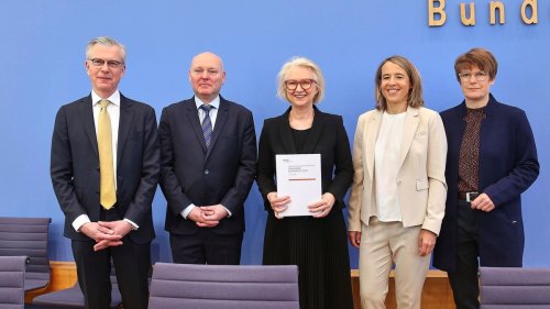 Nullwachstum – Wirtschaftsweise rechnen im Frühjahrsgutachten nur noch mit Stagnation 