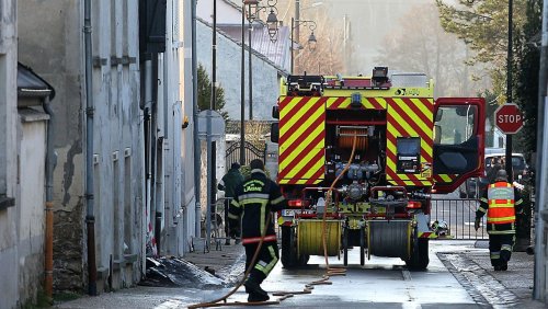 48 Feuerwehrautos im Einsatz: Mutter und sieben Kinder sterben bei Wohnhausbrand in Nordfrankreich