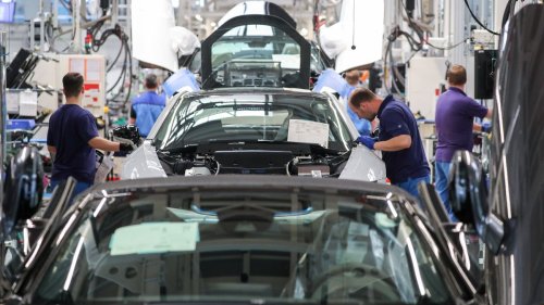 Krise der Autoindustrie: Experten sehen kaum Gefahr von Massenarbeitslosigkeit