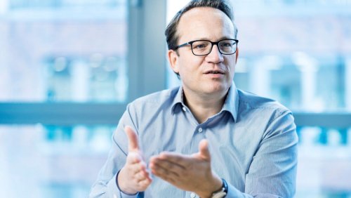 RWE-Chef Markus Krebber: »Viele Leute werden überrascht sein, wie viel Geld sie für Strom und Gas bezahlen müssen«