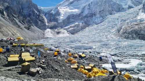 Zwei Tote in erster Woche der Klettersaison am Mount Everest 