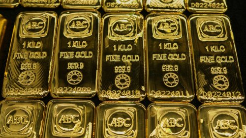 82-Jähriger übergibt Betrüger Gold in sechsstelligem Wert 