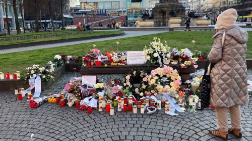   
  Ermittler schließen politisches Motiv nicht aus 