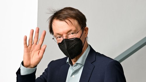 Erklärung aus der Coronaisolation: Lauterbach verteidigt seine Maskenpläne gegen Einwände aus Bayern
