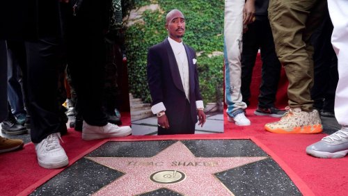 Hollywoodstern für Tupac Shakur: Alle Augen auf ihn