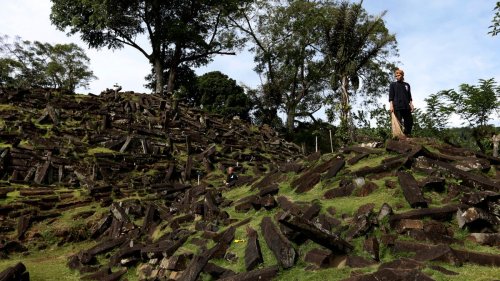 Archäologenstreit in Indonesien: Ist das die älteste Pyramide der Welt – oder bloß ein Hügel?