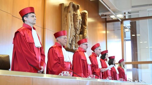 Plenum des Bundesverfassungsgerichts nominiert eigene Kandidaten für Richternachfolge 