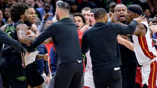 NBA-Basketball: Vier Spieler vom Platz geflogen, wildes Gerangel bei Sieg der Miami Heat
