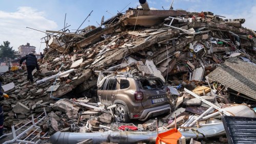 Erdbeben in der Türkei und Syrien: Erdoğan räumt Probleme bei Reaktion auf Katastrophe ein