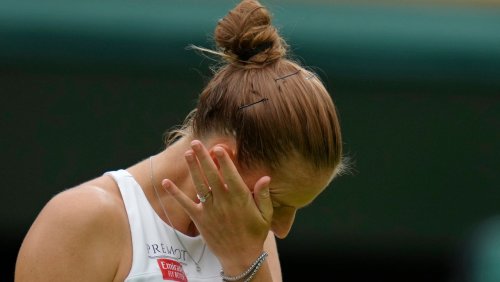 Tennis in Wimbledon: Vorjahres-Finalistin Pliskova scheidet überraschend aus – Świątek hat Mühe