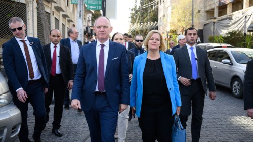   
  Warum Innenministerin Faeser ihre Syrienreise absagen musste 