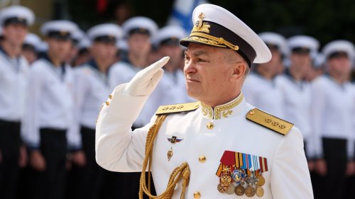 +++ Krieg in der Ukraine +++: Moskau veröffentlicht Video: Russischer Schwarzmeer-Kommandeur womöglich doch nicht tot