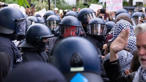   
  Tritte gegen den Rechtsstaat 