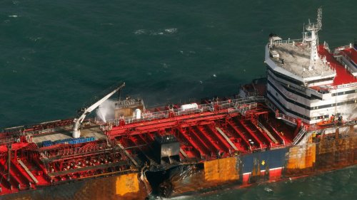 Plastikteilchen im Wasser und an Land nach Schiffskollision in der Nordsee 