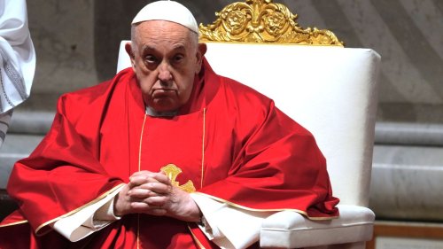 Papst sagt erneut Teilnahme an Karfreitagsprozession ab 