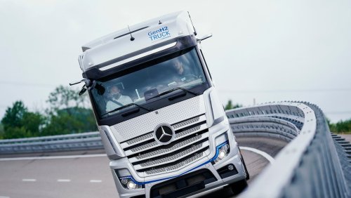 Güterverkehr: Daimler setzt auf Wasserstoff-Lkw mit tausend Kilometern Reichweite