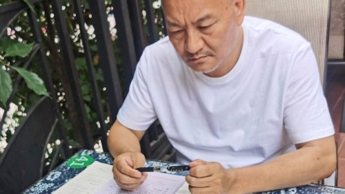 Millionär aus China: Mann nimmt zum 27. Mal an Hochschulaufnahmeprüfung teil