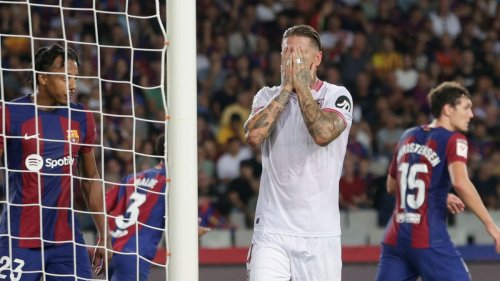 Barcelona wieder Tabellenführer: Ramos sorgt mit Eigentor für Barça-Sieg